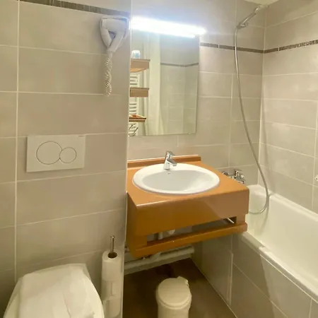 Hotel & Les Carrettes Valmeinier